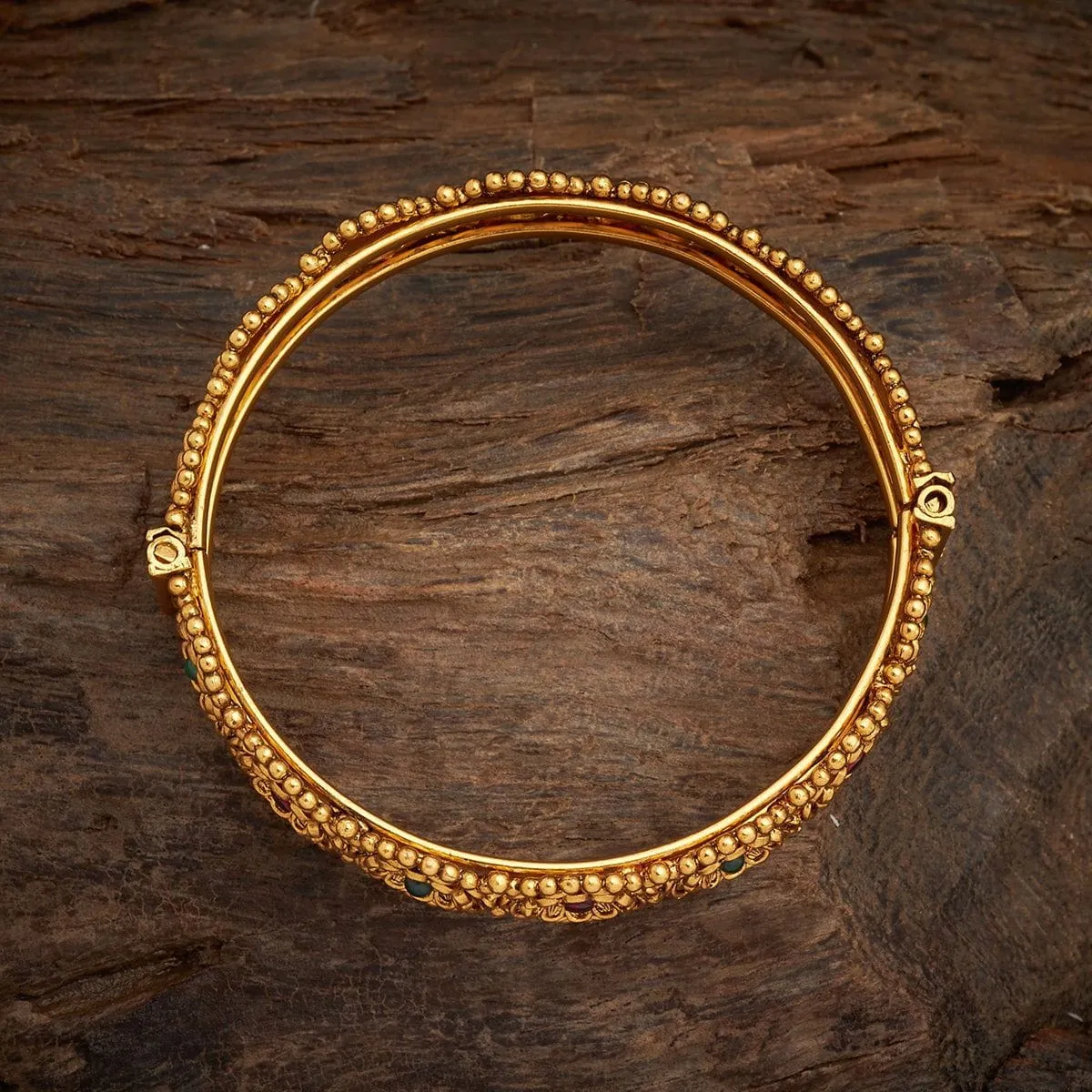 Antique Bangle 142039