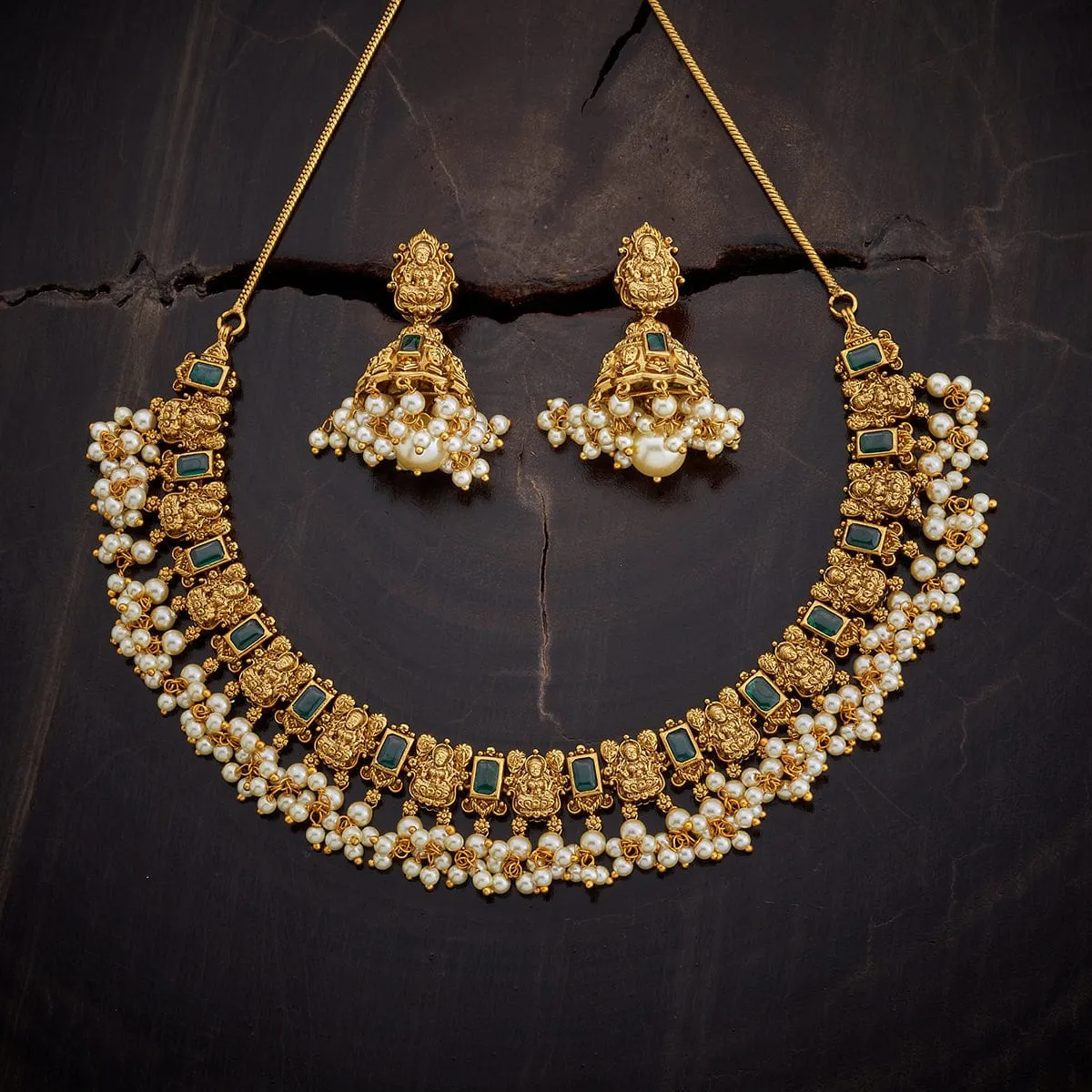 Antique Necklace 153512