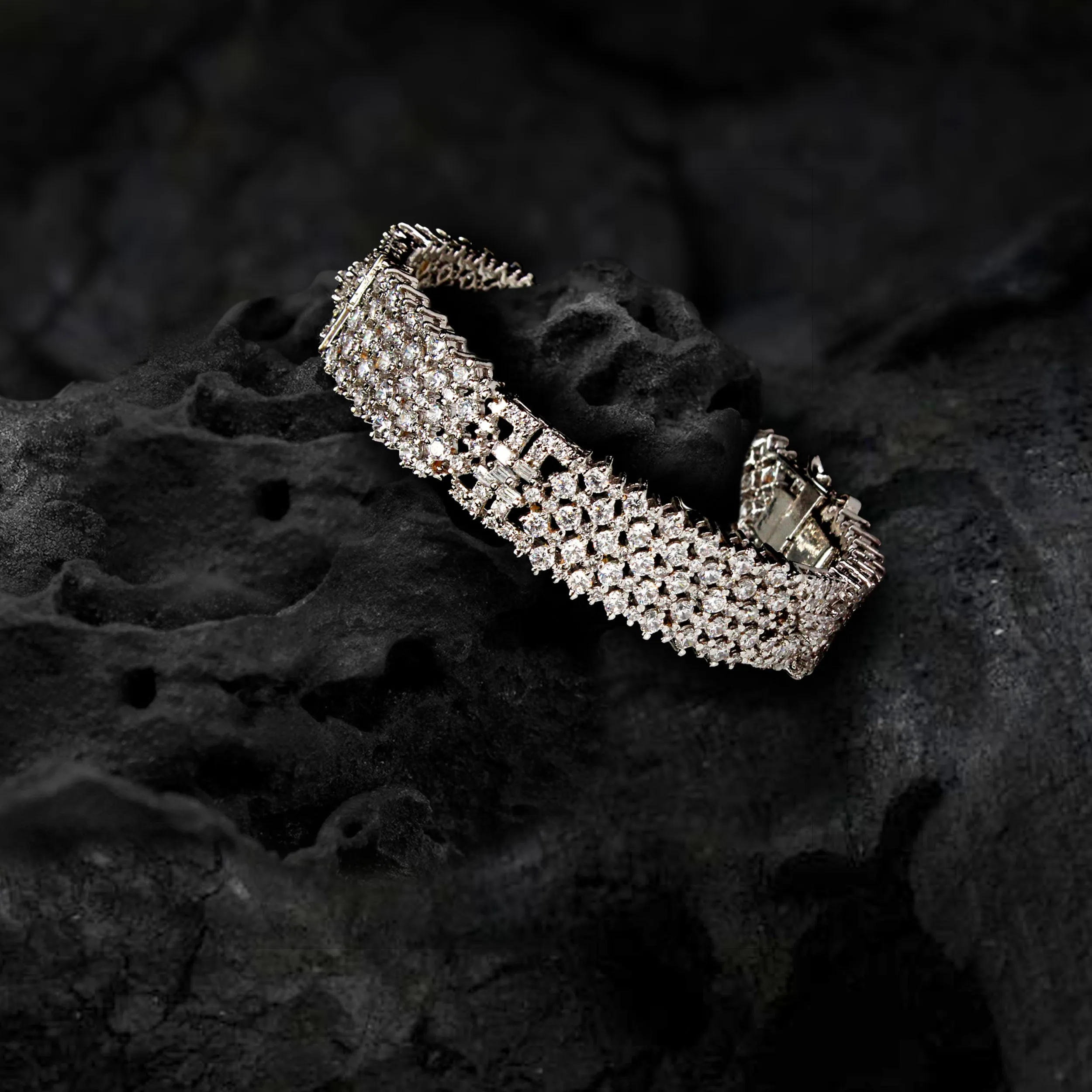 Bangle in Cubic Zircons