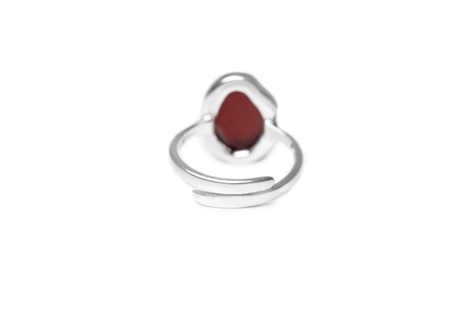 Cherry Amber ELEMENT Solitaire Adjustable Ring - Elegant Baltic Beauty Jewellery for Modern Styles
