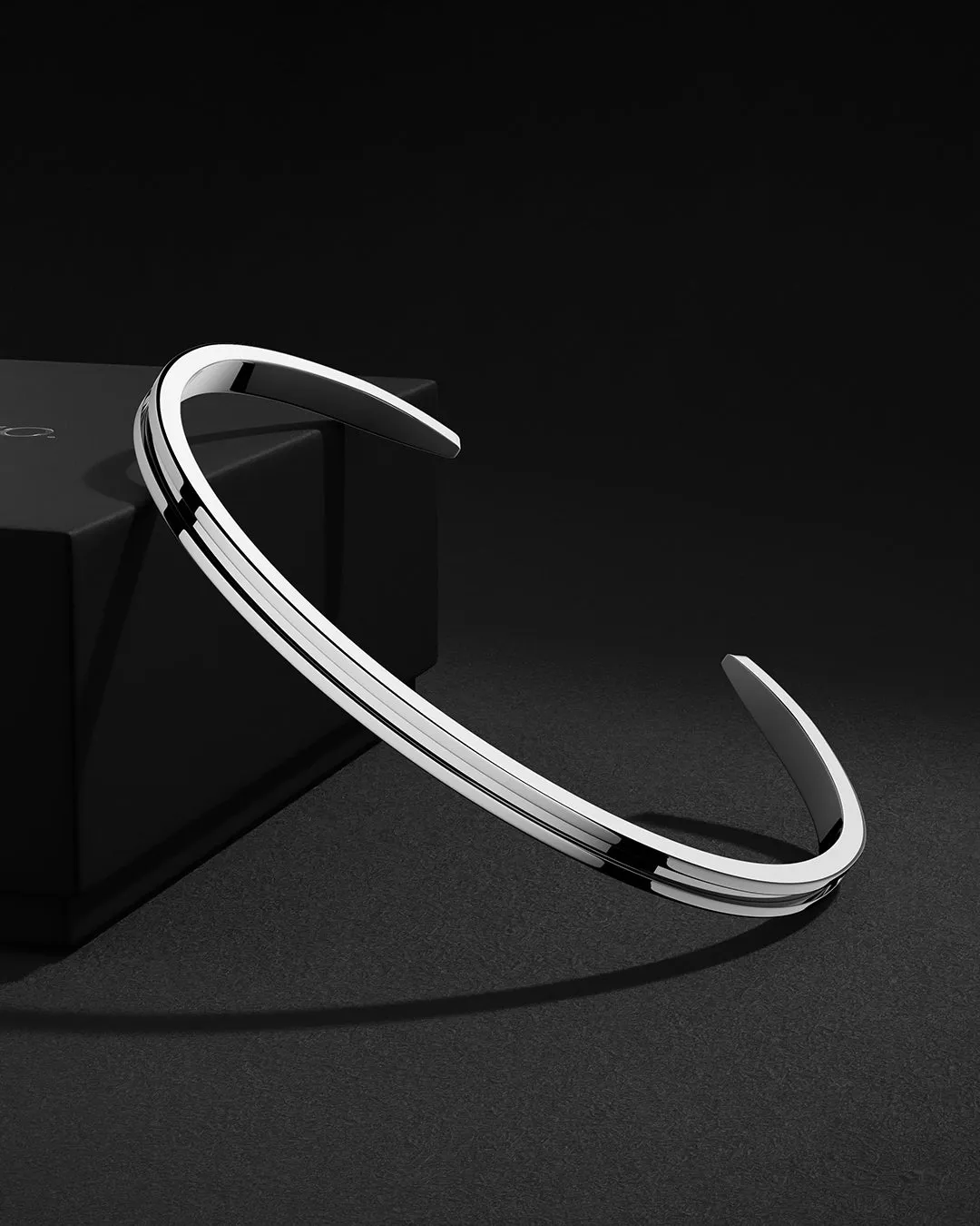 Demure Bangle Sterling Silver
