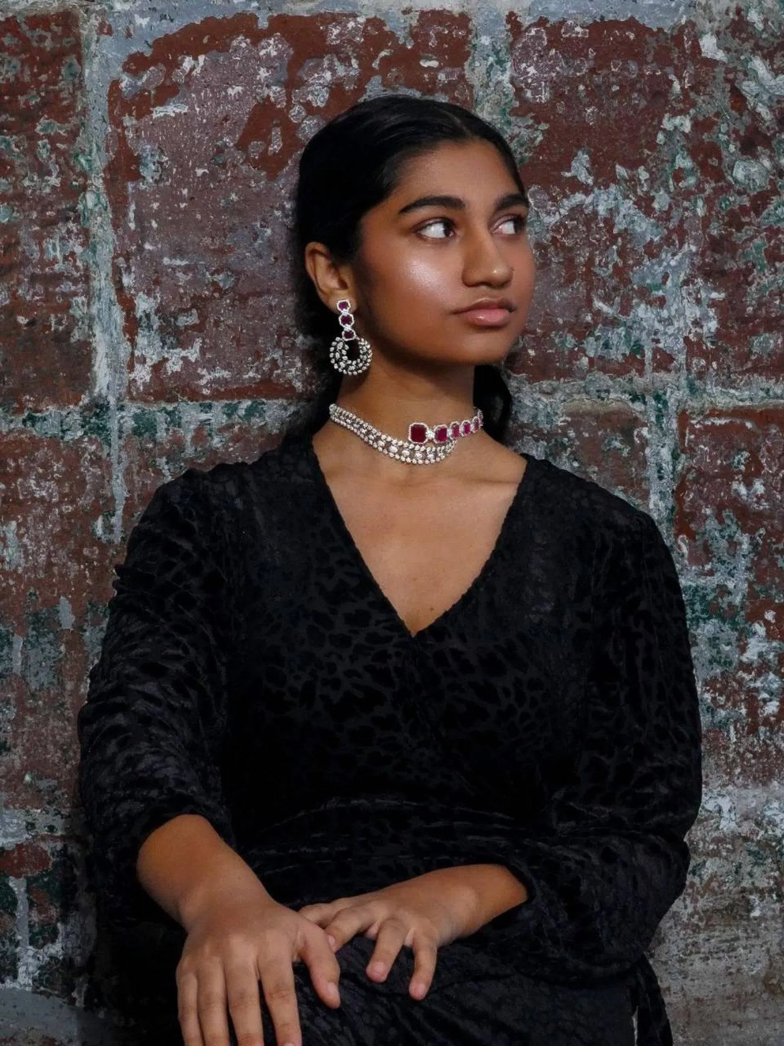 Mahi - Asymmetrical Choker Necklace Set