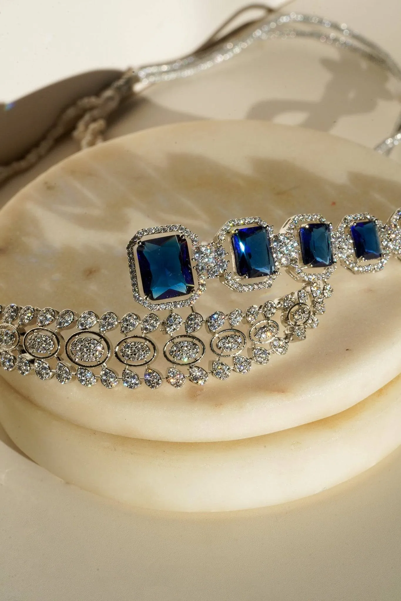 Mahi - Asymmetrical Choker Necklace Set