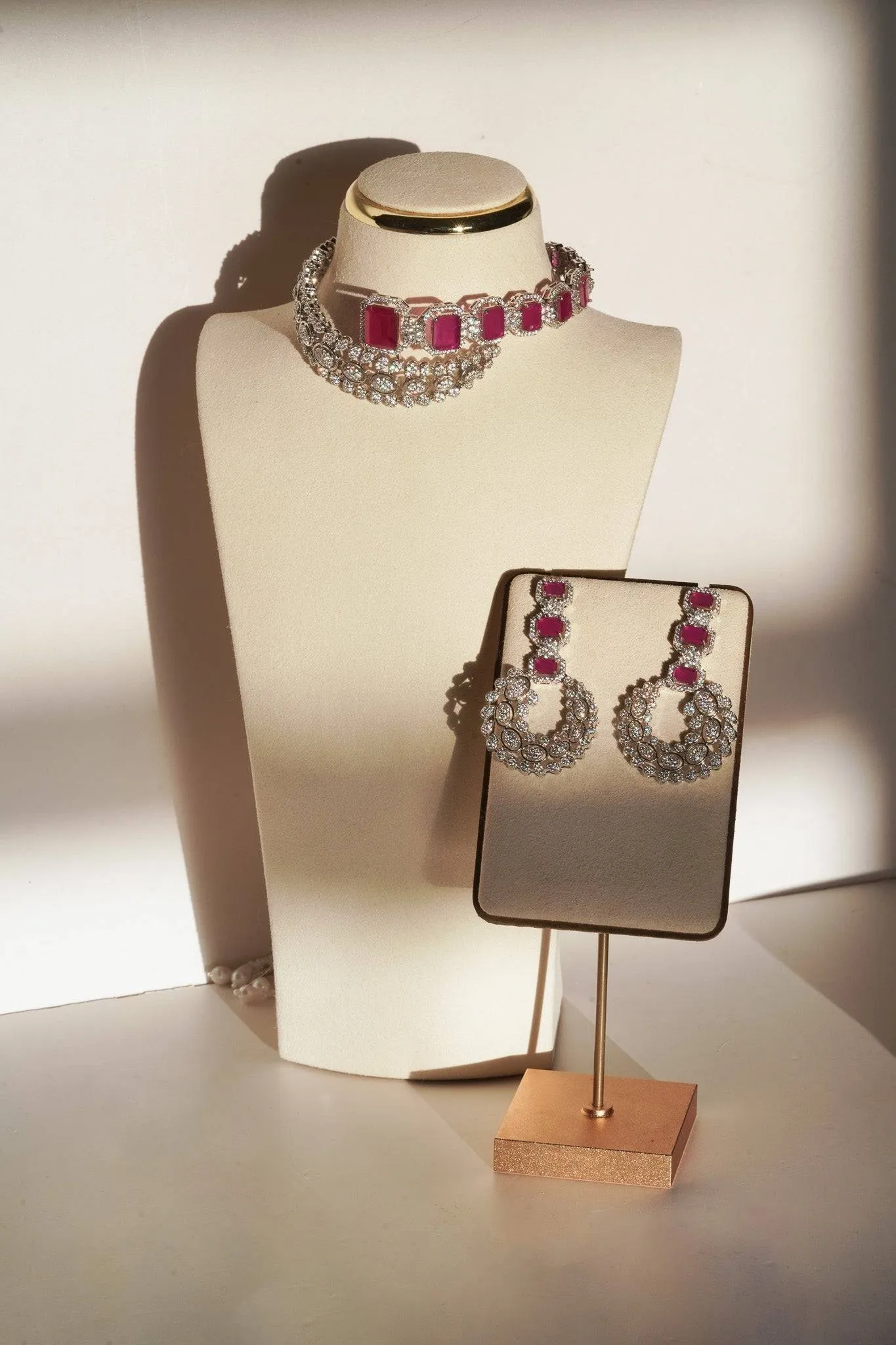 Mahi - Asymmetrical Choker Necklace Set