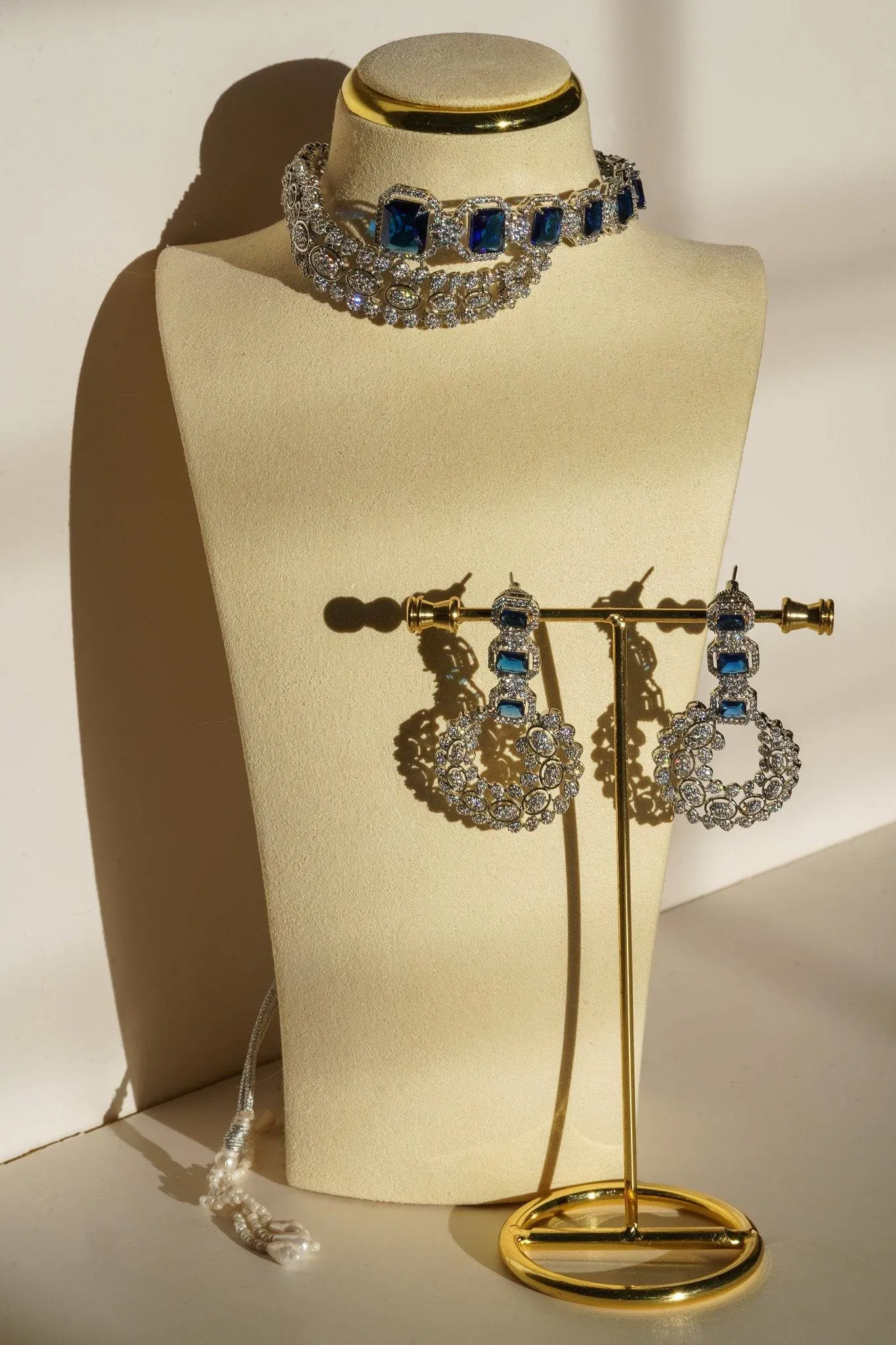 Mahi - Asymmetrical Choker Necklace Set