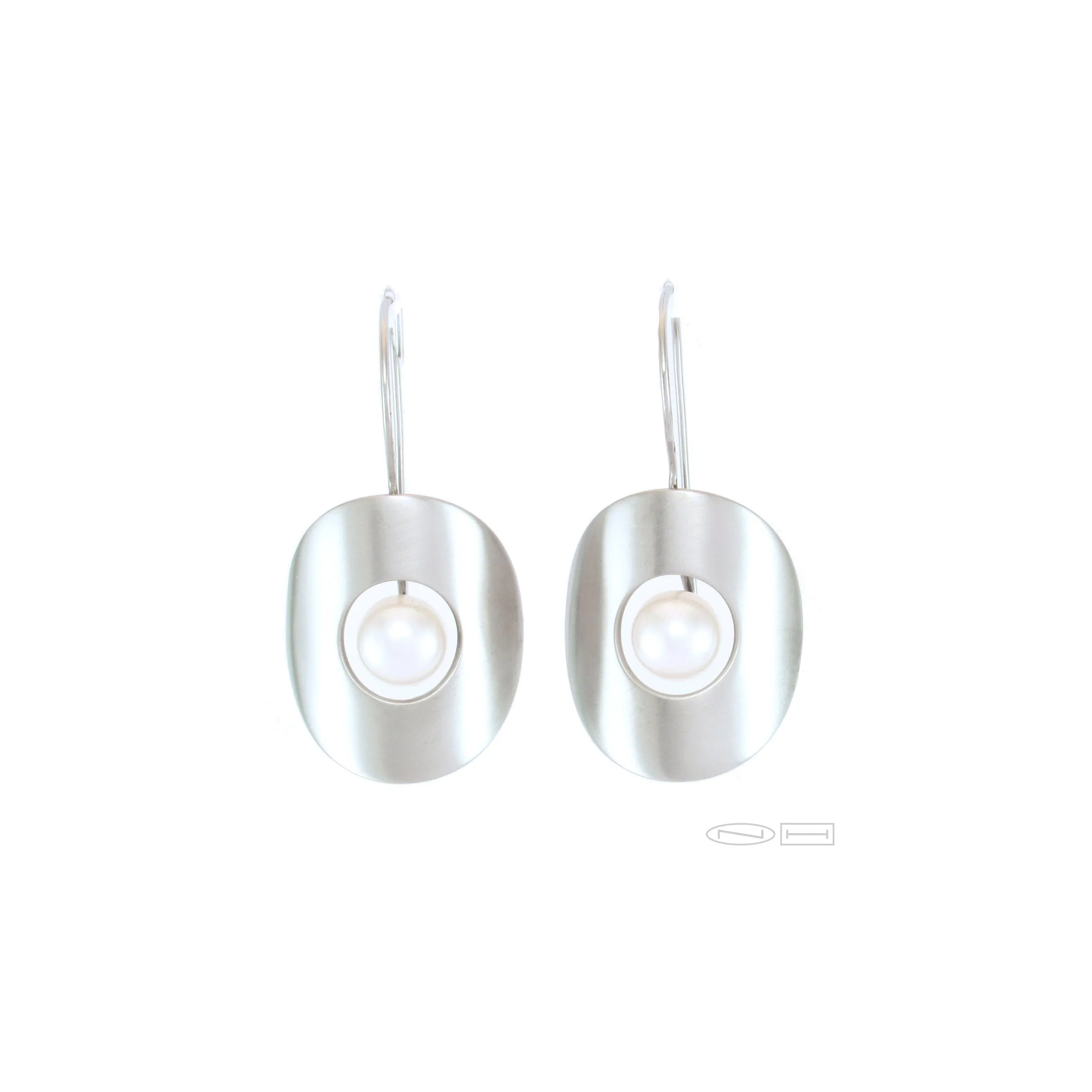 Pearl curve "bold"