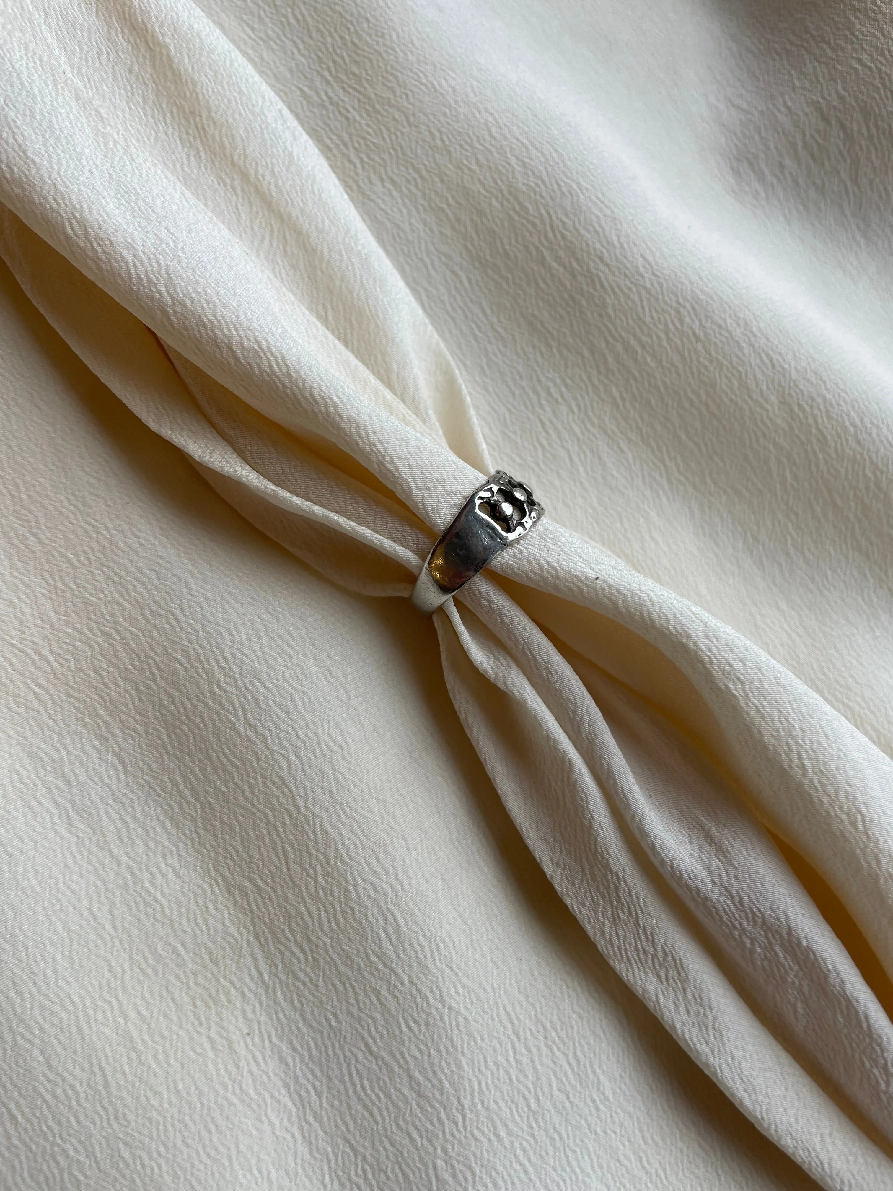 perforated silver ring R101
