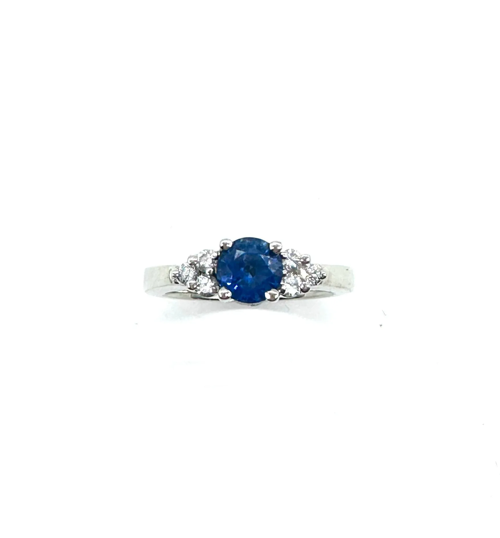 Sapphire and diamond trellis ring