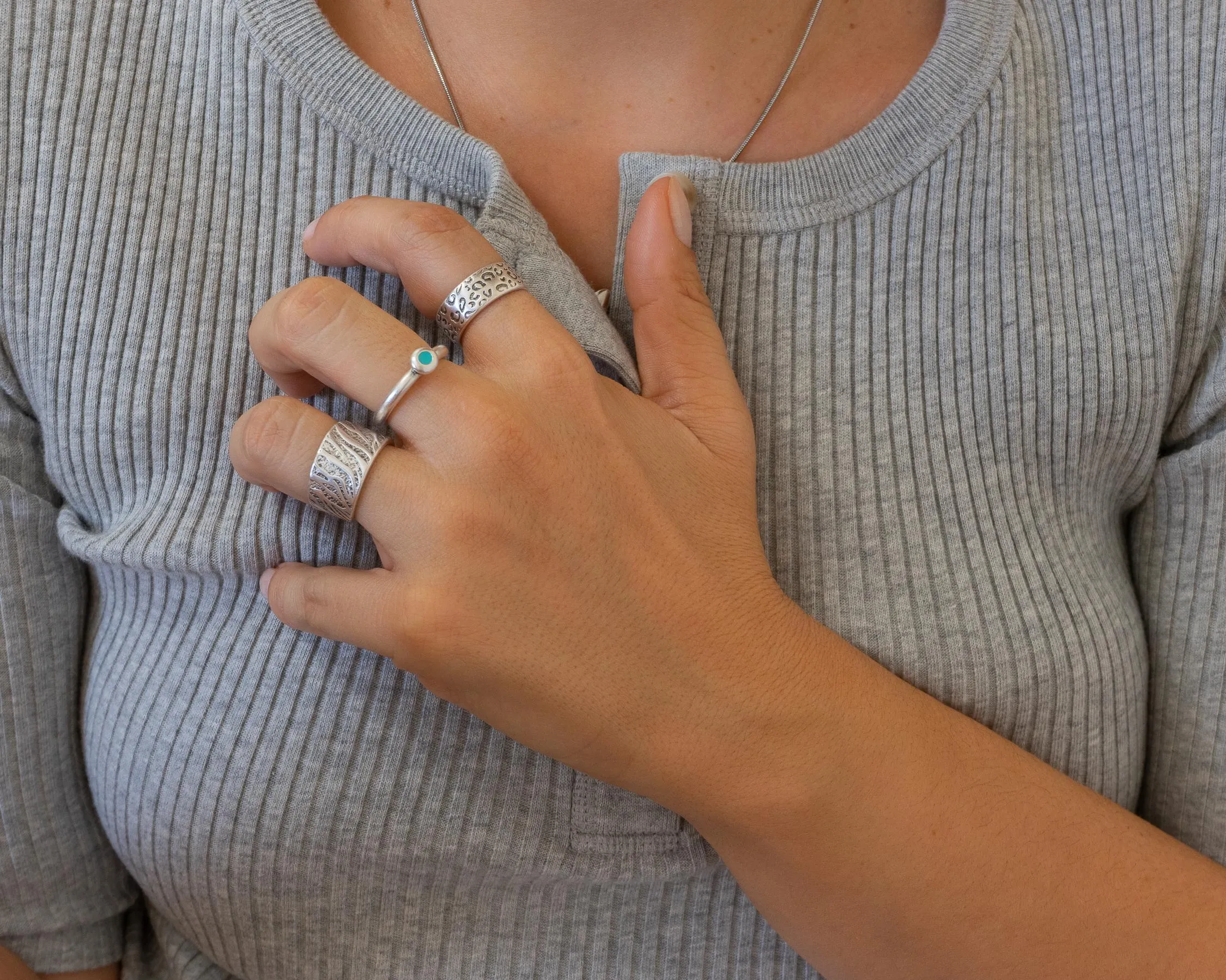 Silver Animal Print Pattern Ring